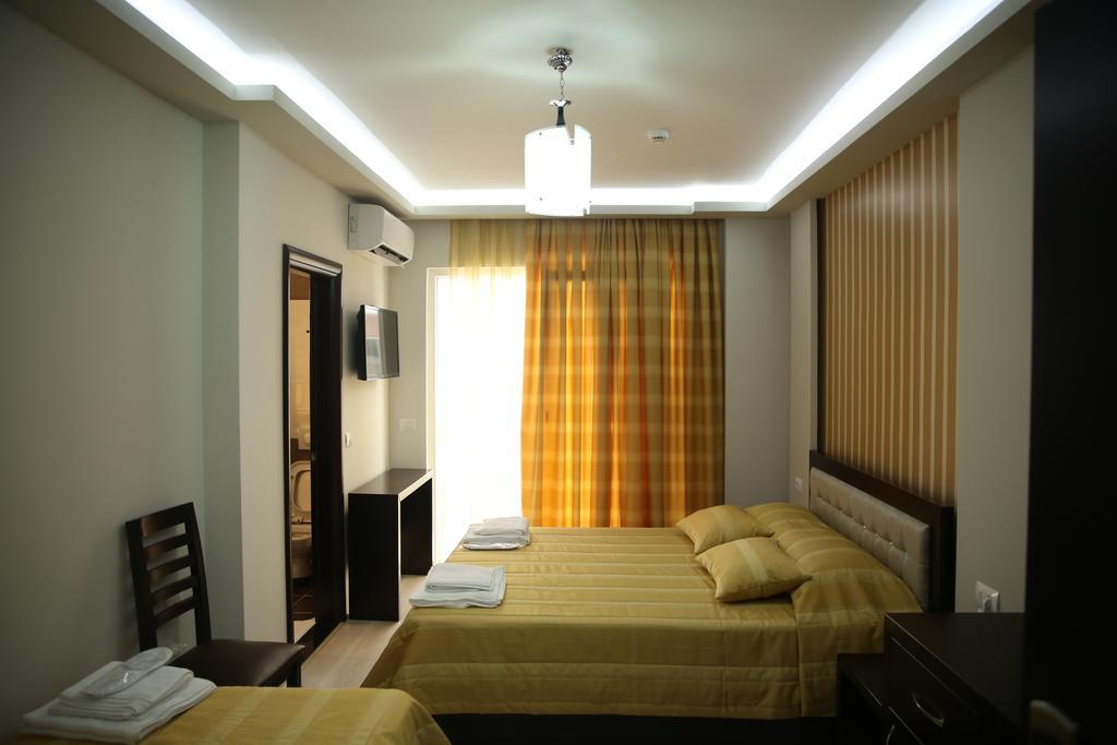 Hotel Pogradeci Phòng bức ảnh