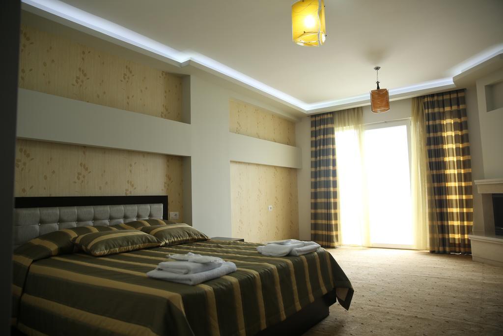 Hotel Pogradeci Phòng bức ảnh