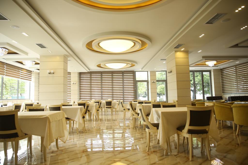 Hotel Pogradeci Ngoại thất bức ảnh