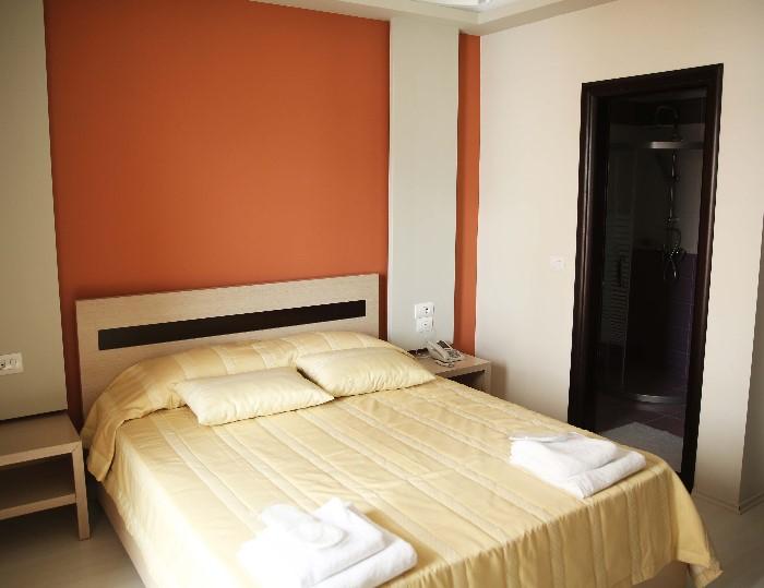 Hotel Pogradeci Ngoại thất bức ảnh
