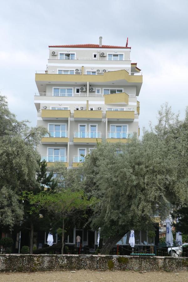 Hotel Pogradeci Ngoại thất bức ảnh